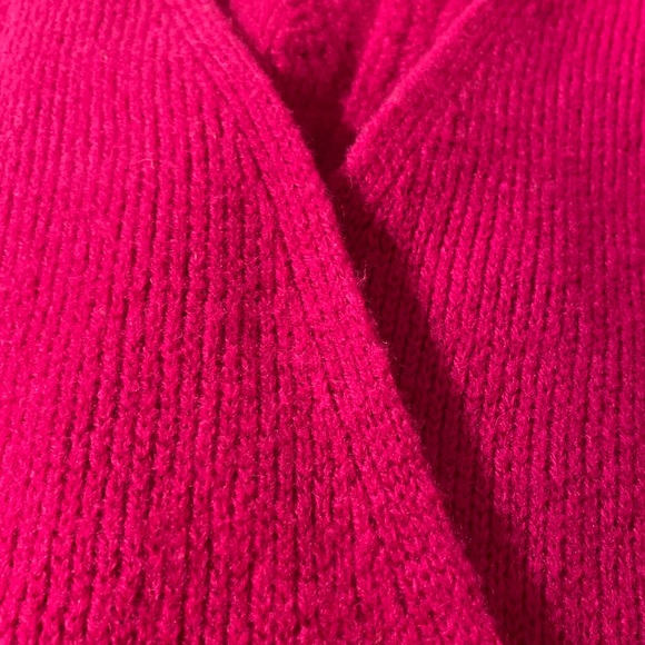 Vintage 80’s Jos. A. Bank fuchsia 100% wool cardigan sweater - medium fit. - Picture 11 of 12
